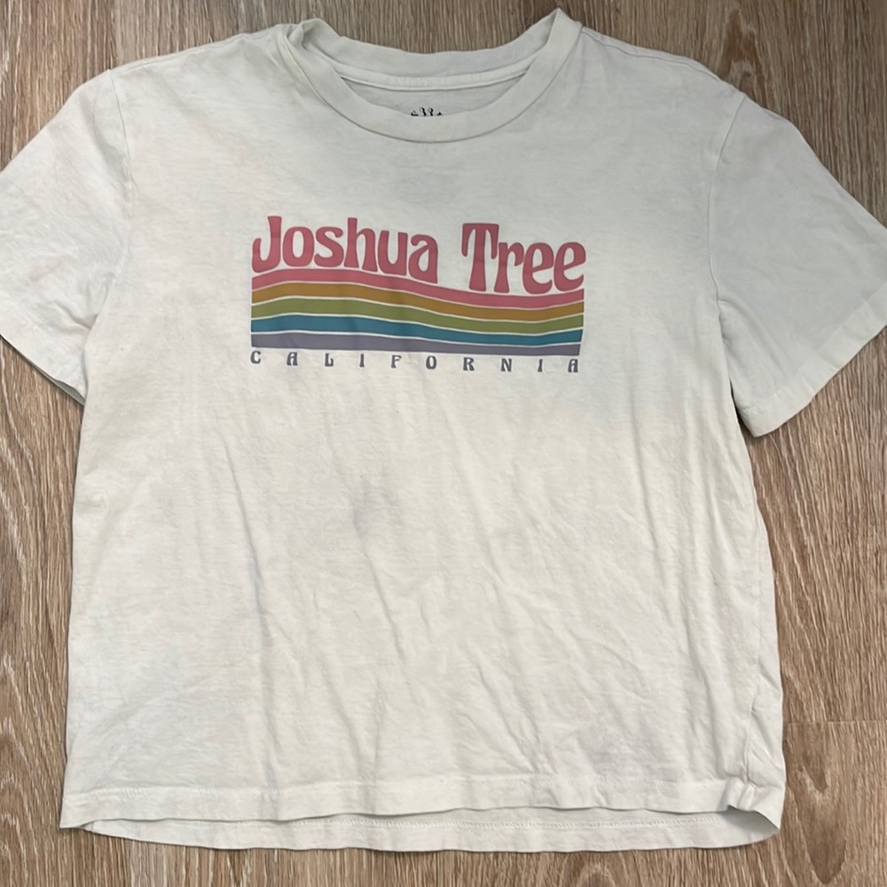 Joshua Tree Tee size: large
